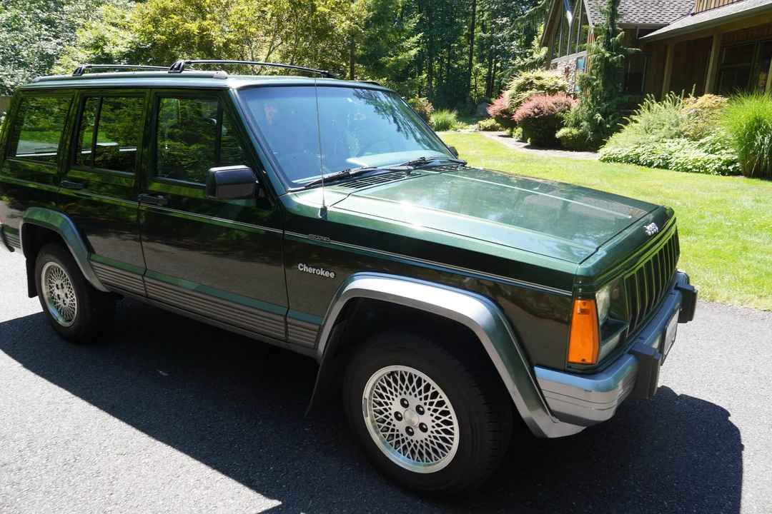 1996 Jeep XJ Cherokee - Image 11 of 31