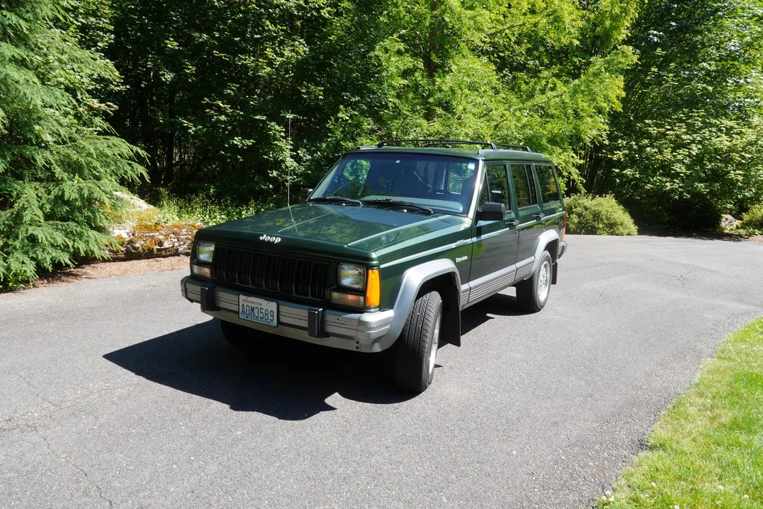 1996 Jeep XJ Cherokee - Image 2 of 31