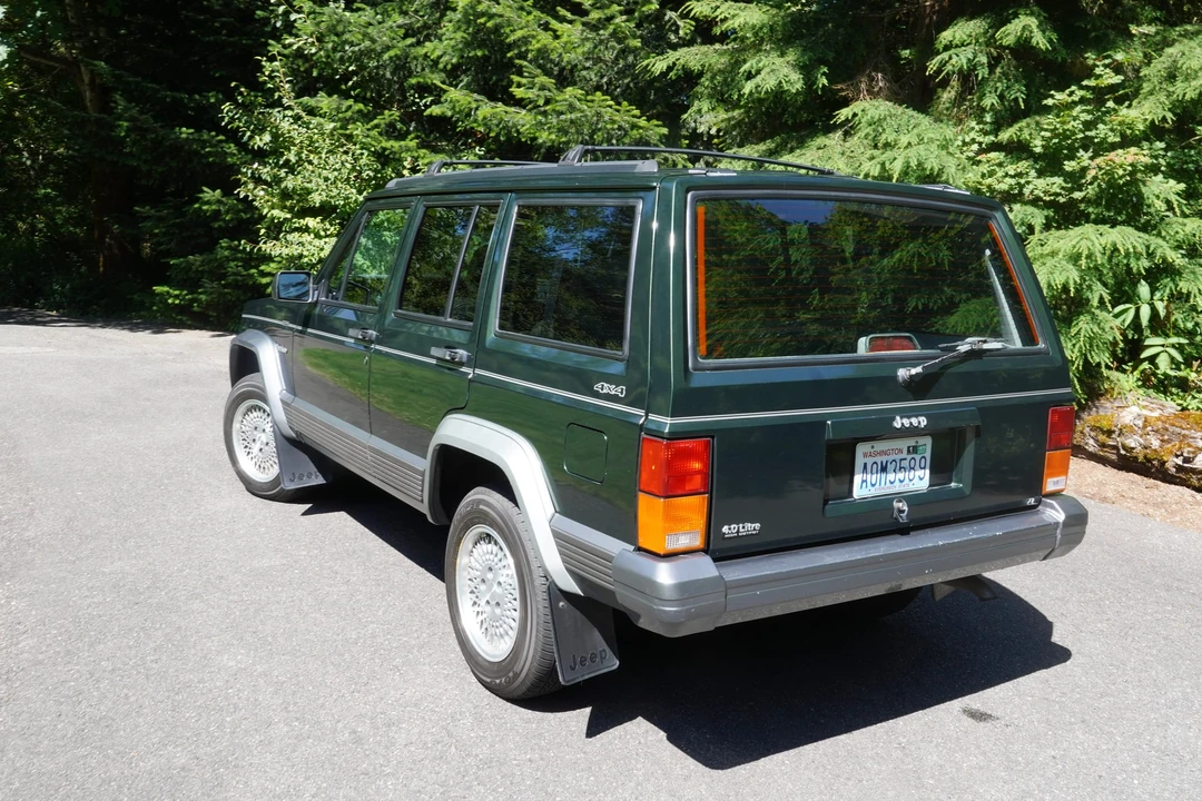 1996 Jeep XJ Cherokee - Image 23 of 31