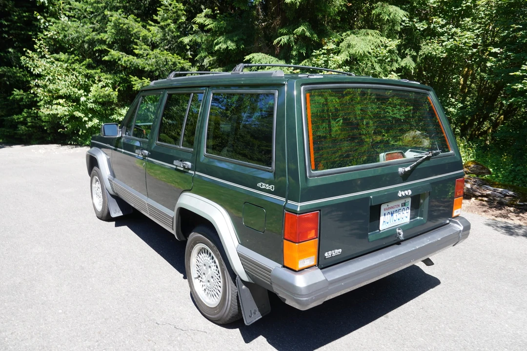 1996 Jeep XJ Cherokee - Image 25 of 31