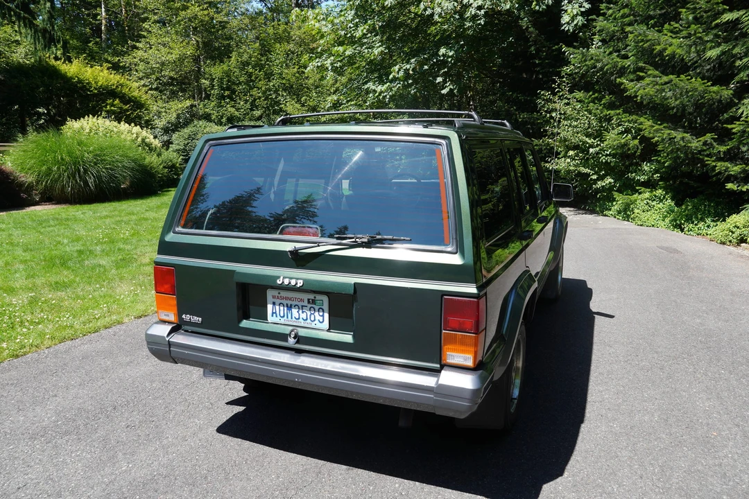 1996 Jeep XJ Cherokee - Image 17 of 31