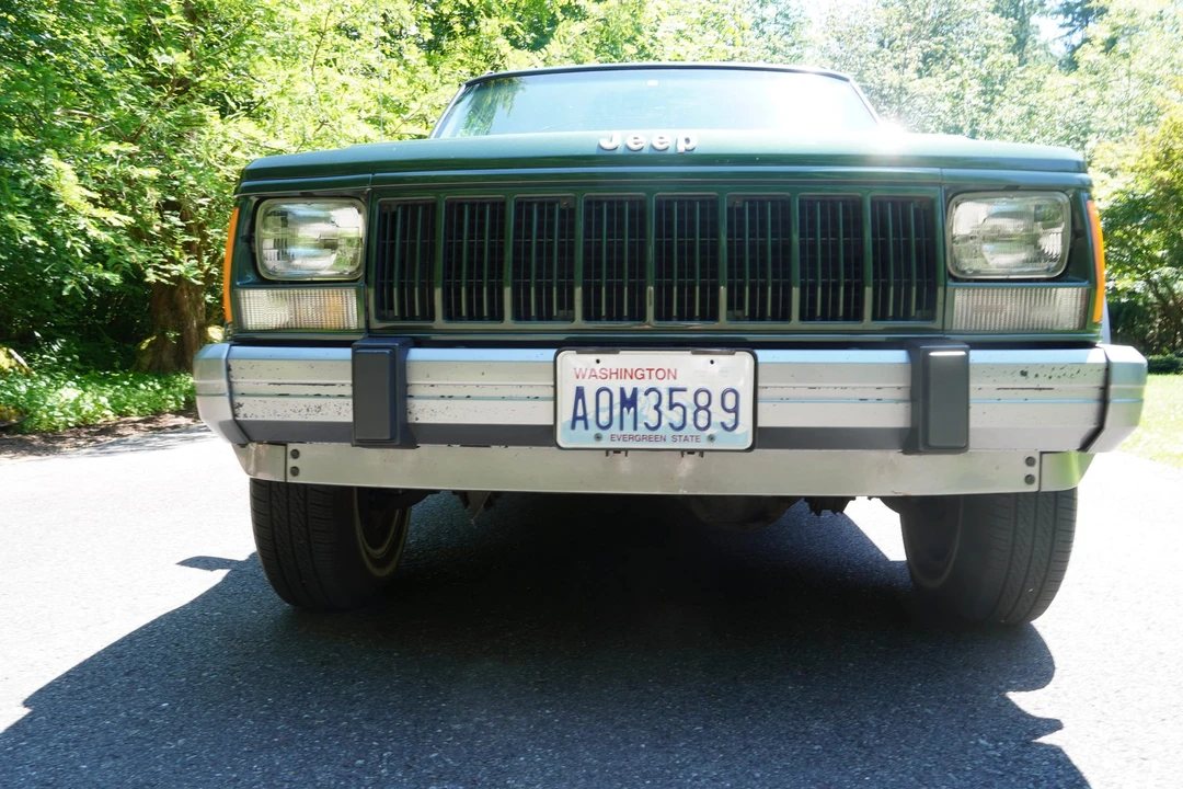 1996 Jeep XJ Cherokee - Image 8 of 31