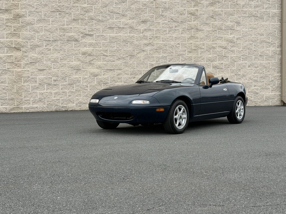 1996 Mazda NA MX-5 Miata - Image 9 of 31