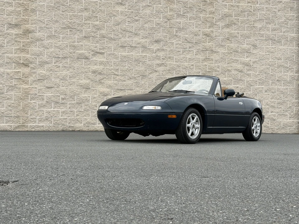 1996 Mazda NA MX-5 Miata - Image 10 of 31