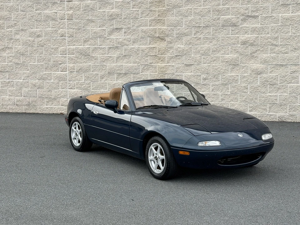 1996 Mazda NA MX-5 Miata - Image 27 of 31