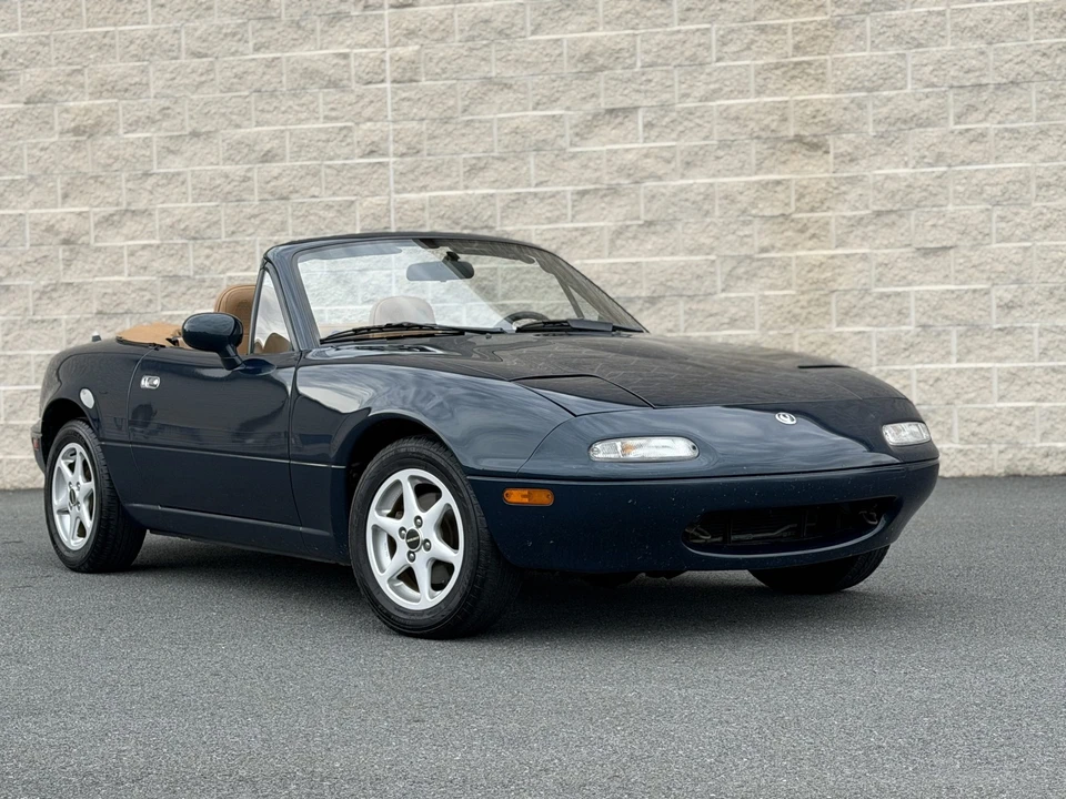 1996 Mazda NA MX-5 Miata - Image 23 of 31