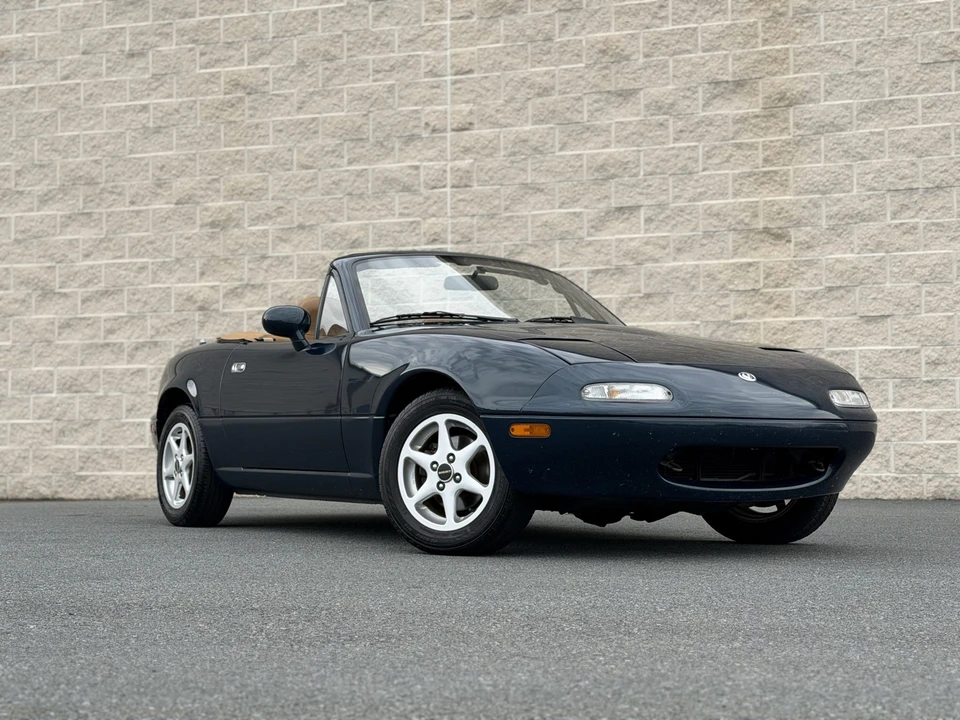 1996 Mazda NA MX-5 Miata - Image 25 of 31