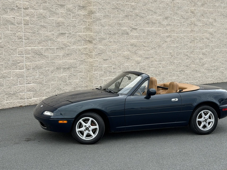 1996 Mazda NA MX-5 Miata - Image 6 of 31