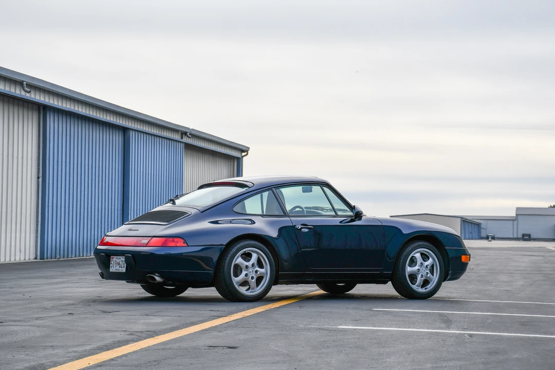 1996 Porsche 993 Carrera - Image 8 of 31