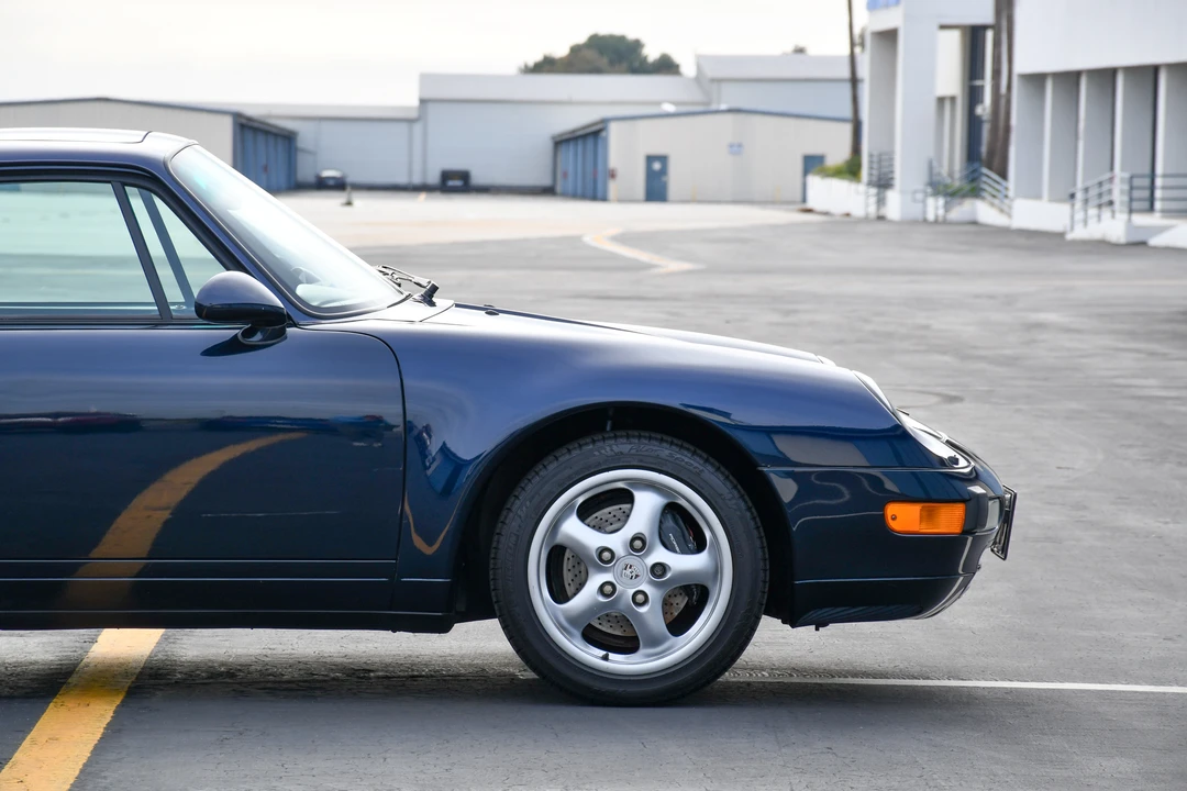 1996 Porsche 993 Carrera - Image 17 of 31