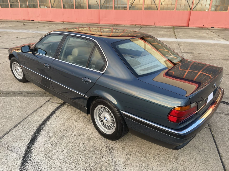 1997 BMW E38 7 Series - Image 19 of 31