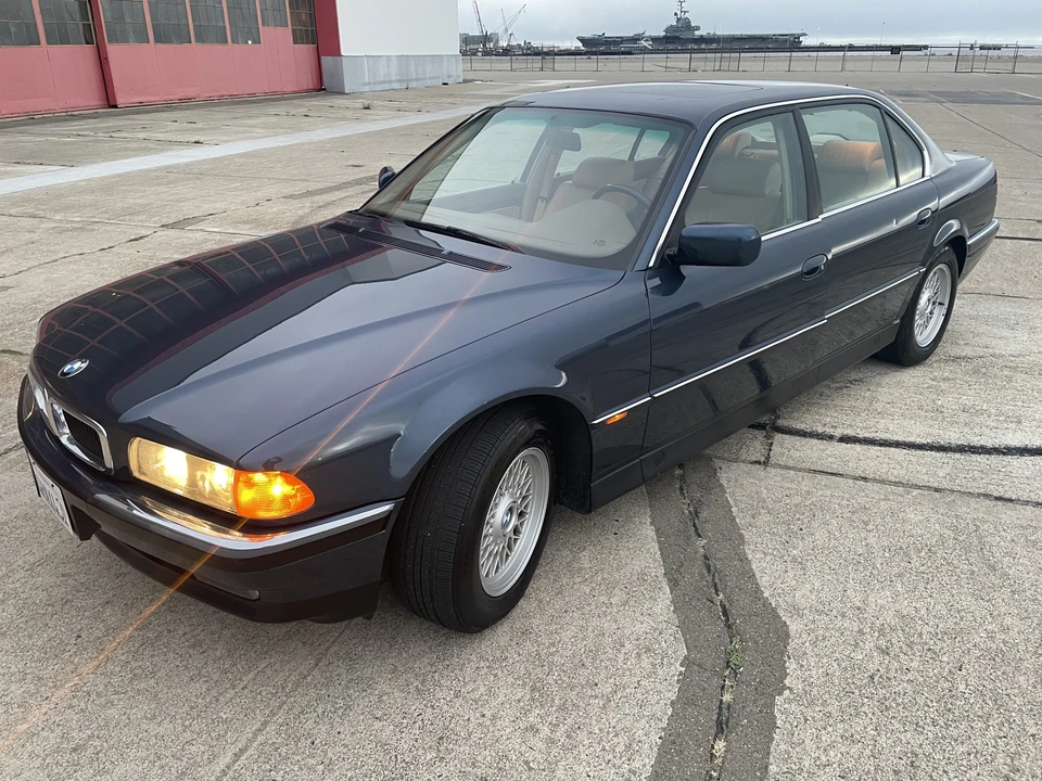 1997 BMW E38 7 Series - Image 3 of 31