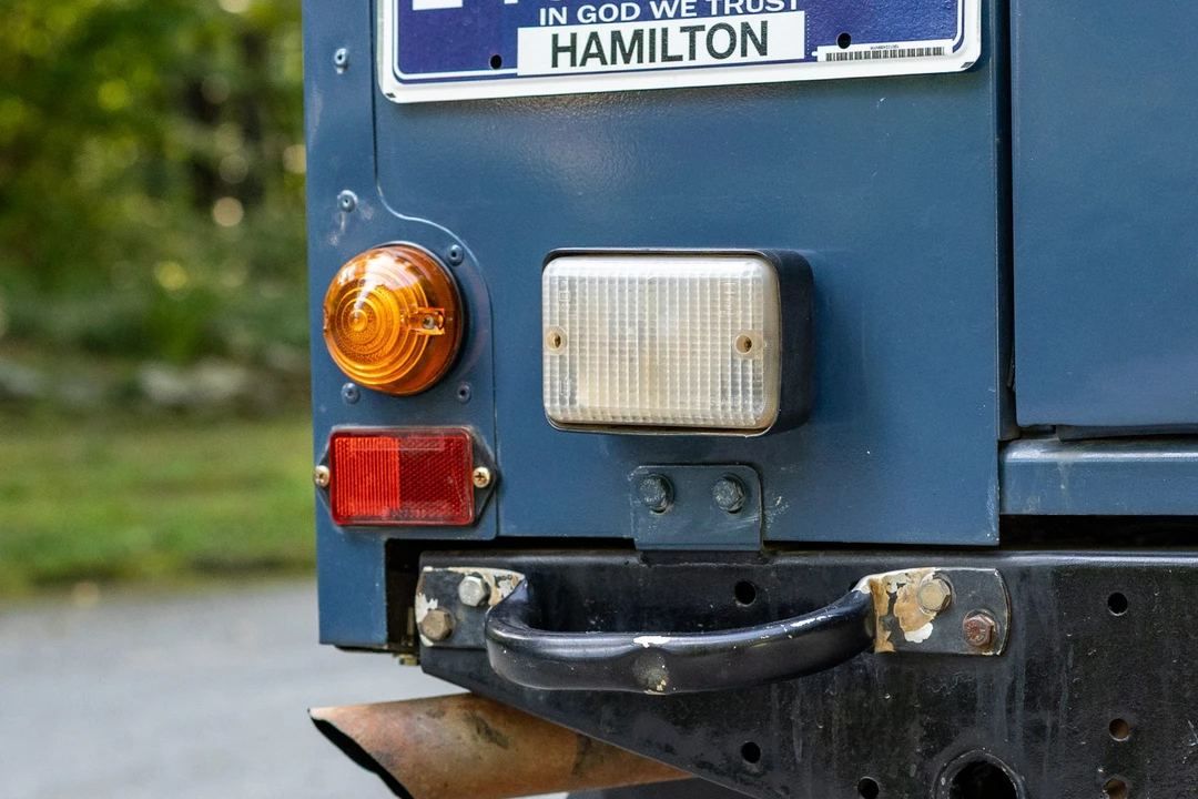 1997 Land Rover Defender 110 - Image 17 of 31