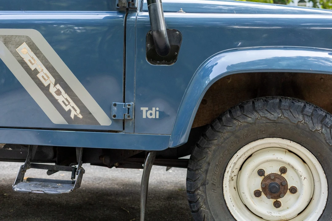 1997 Land Rover Defender 110 - Image 26 of 31