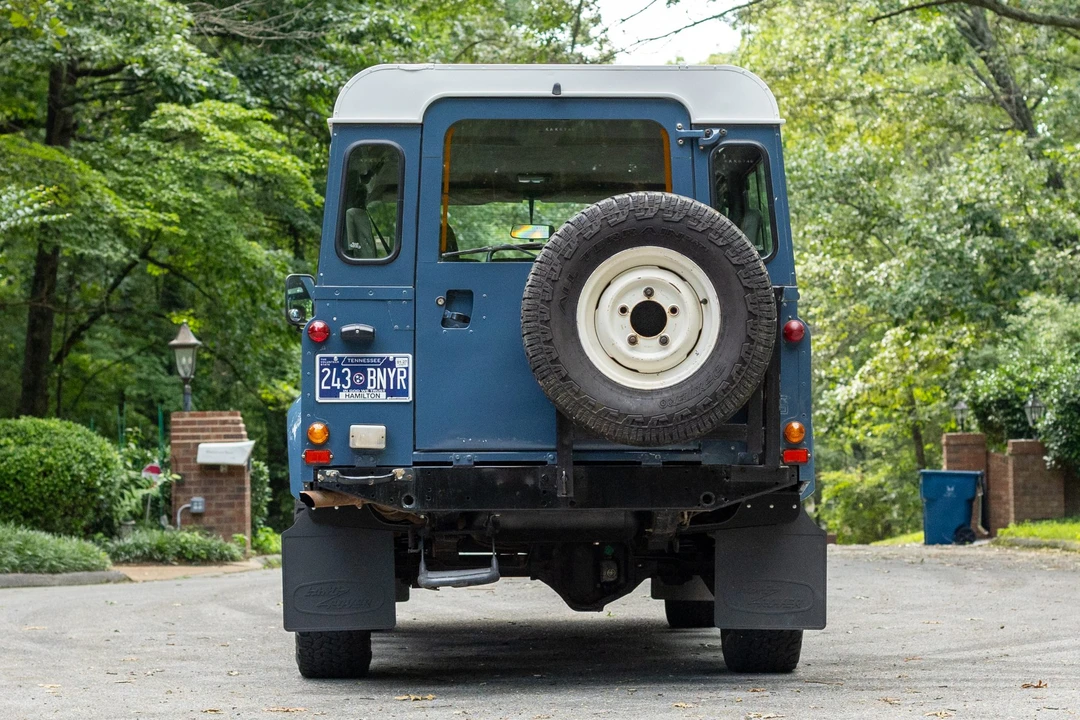 1997 Land Rover Defender 110 - Image 7 of 31