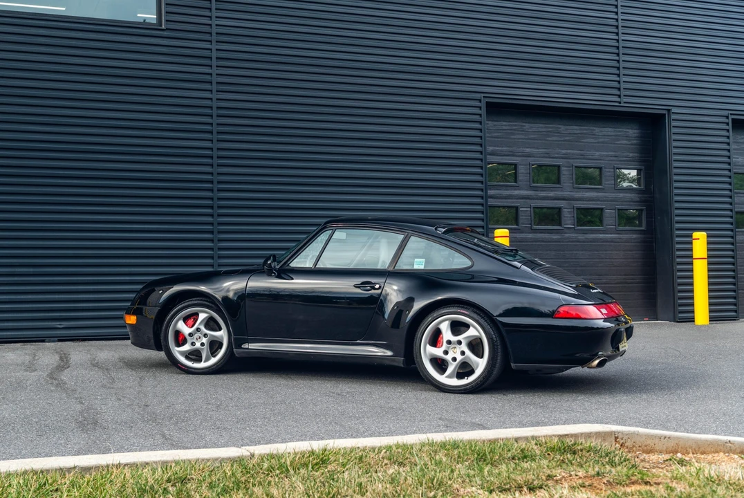 1997 Porsche 993 Carrera 4S - Image 28 of 31