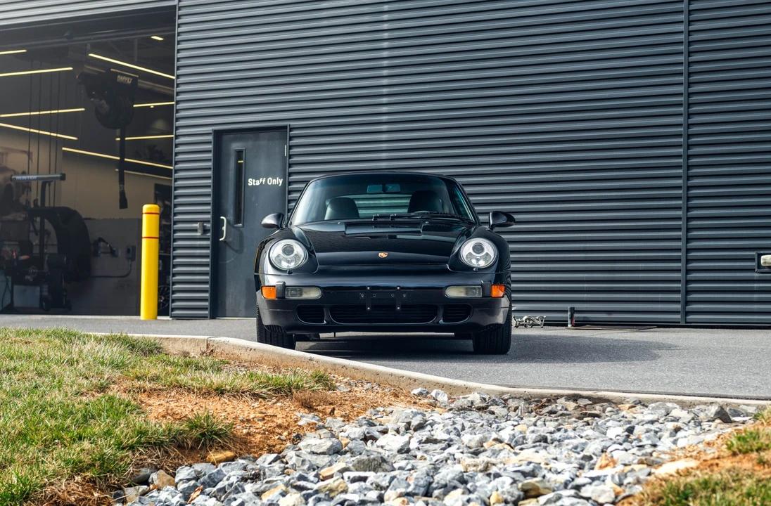 1997 Porsche 993 Carrera 4S - Image 9 of 31
