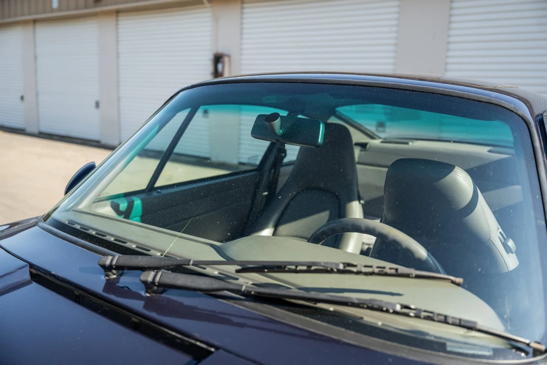1997 Porsche 993 Carrera 4S - Image 28 of 31
