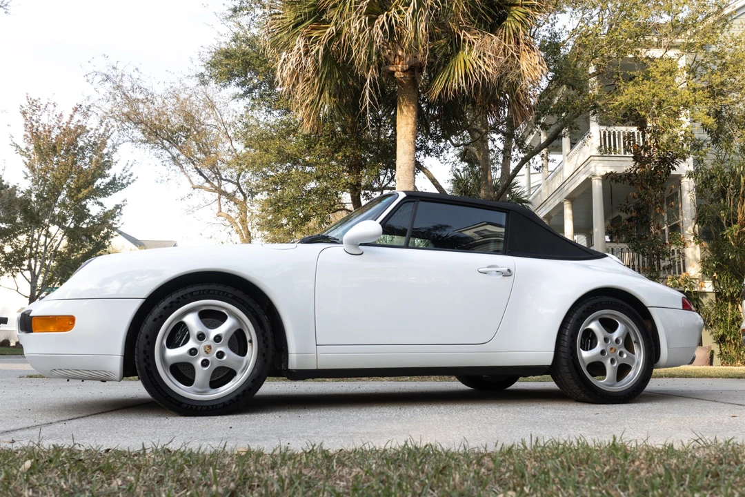 1997 Porsche 993 Carrera - Image 2 of 31