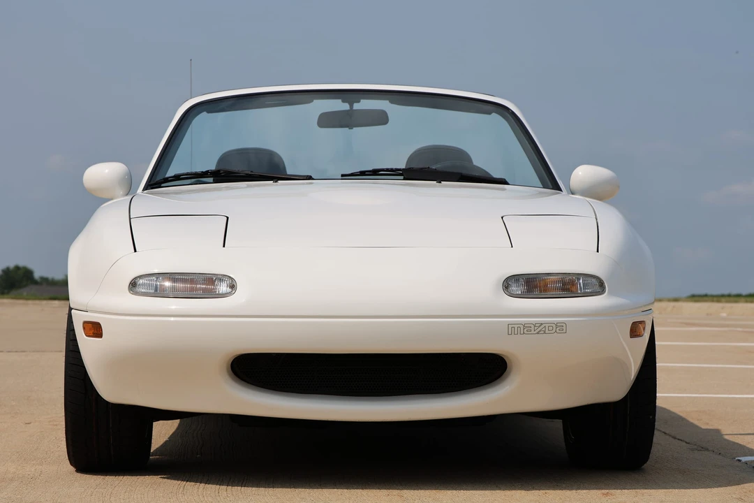 1990 Mazda NA MX-5 Miata - Image 9 of 31