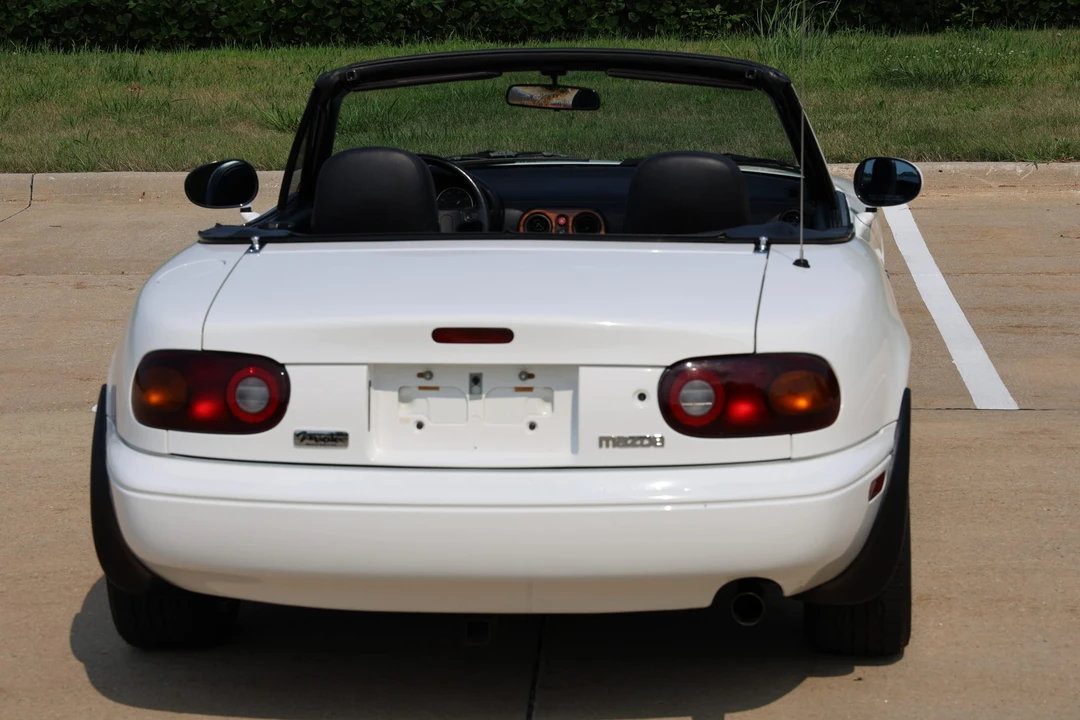 1990 Mazda NA MX-5 Miata - Image 26 of 31