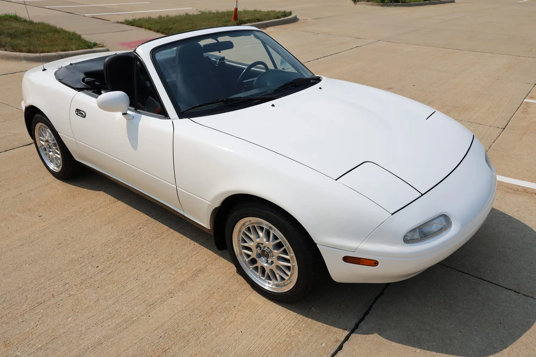 1990 Mazda NA MX-5 Miata - Image 7 of 31
