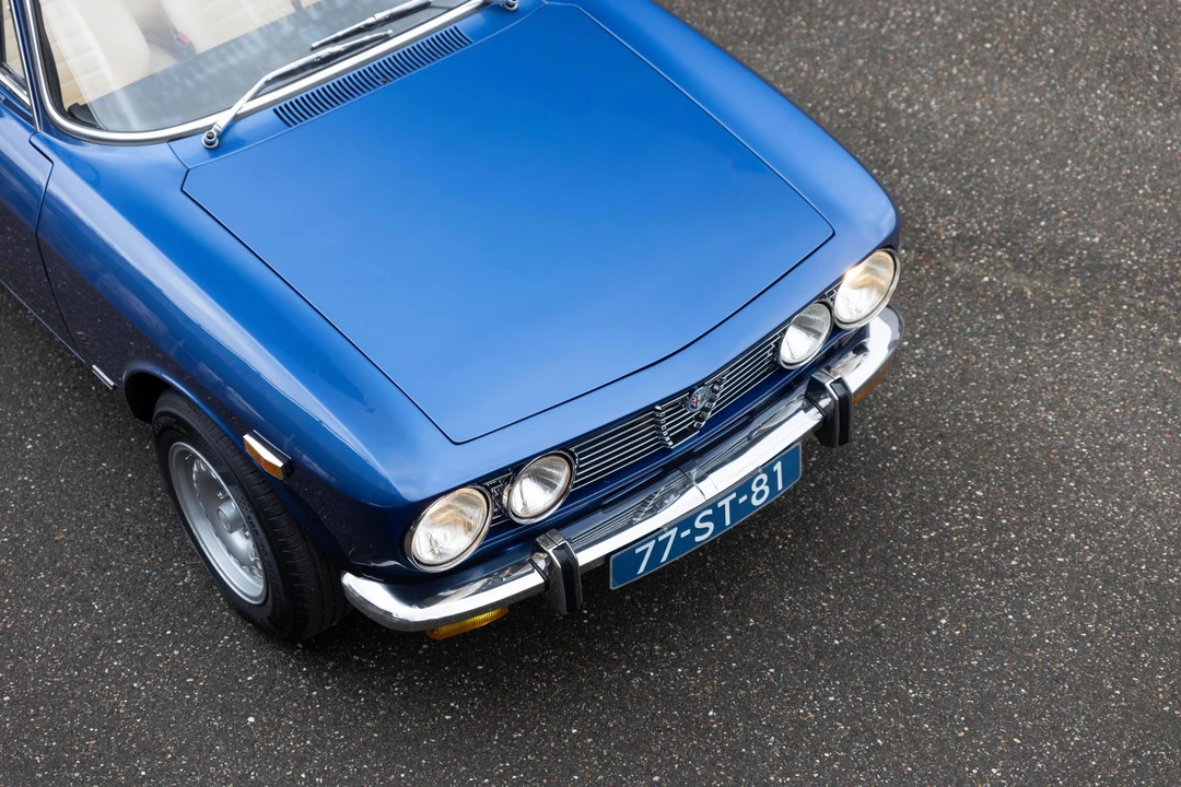 Alfa Romeo 2000 GT Veloce - Image 17 of 31