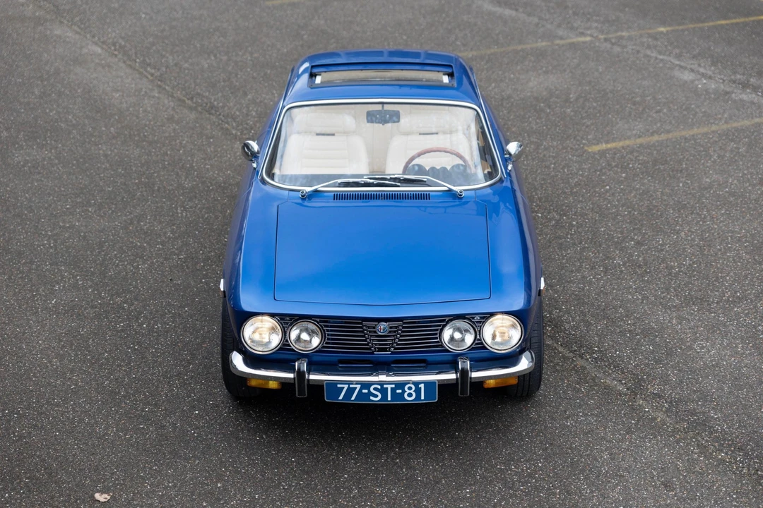 Alfa Romeo 2000 GT Veloce - Image 27 of 31