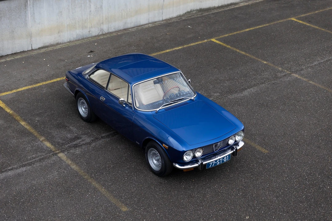 Alfa Romeo 2000 GT Veloce - Image 12 of 31