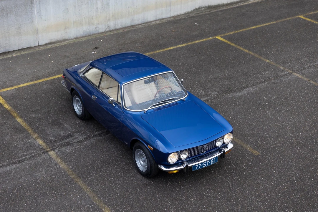 Alfa Romeo 2000 GT Veloce - Image 13 of 31