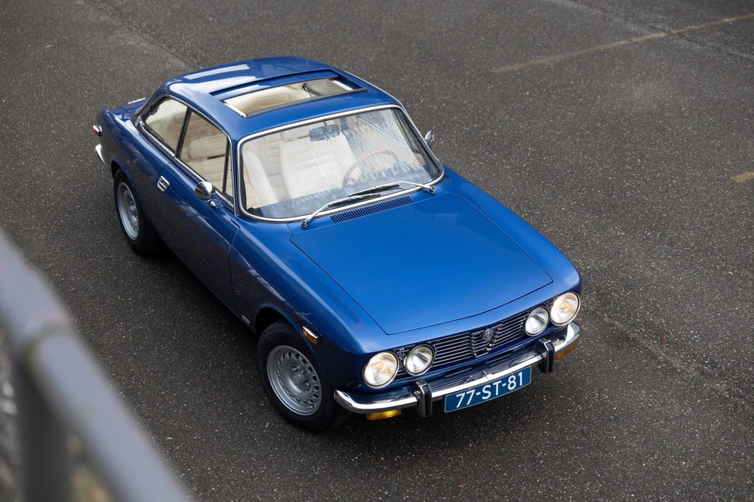 Alfa Romeo 2000 GT Veloce - Image 29 of 31
