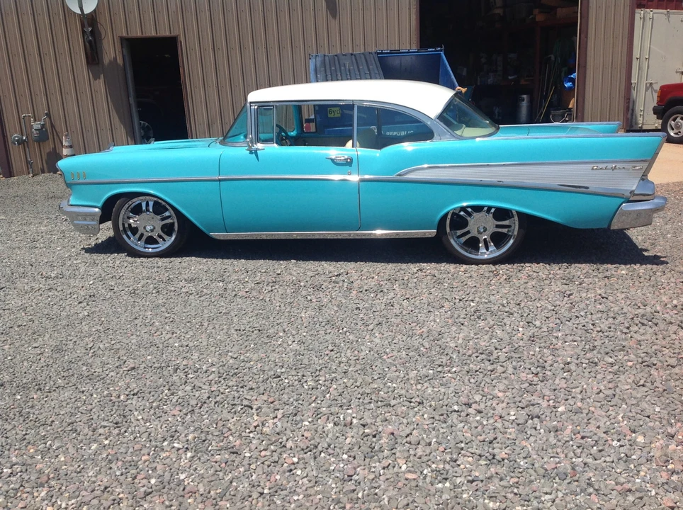 1957 Chevrolet Tri-Five Bel Air 2-Door Hardtop & Coupe - Image 15 of 31