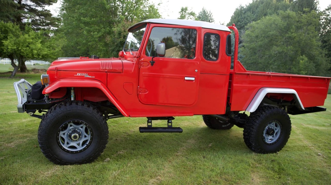 1965 Toyota J40 Land Cruiser - Image 6 of 31