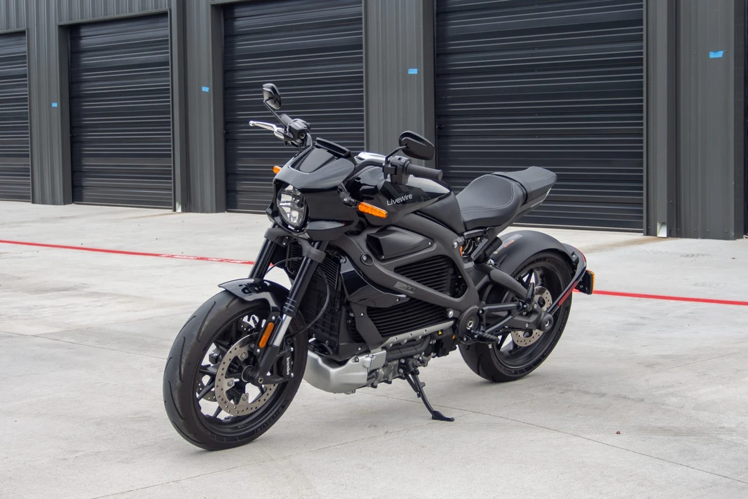 2021 Harley-Davidson - Image 2 of 31