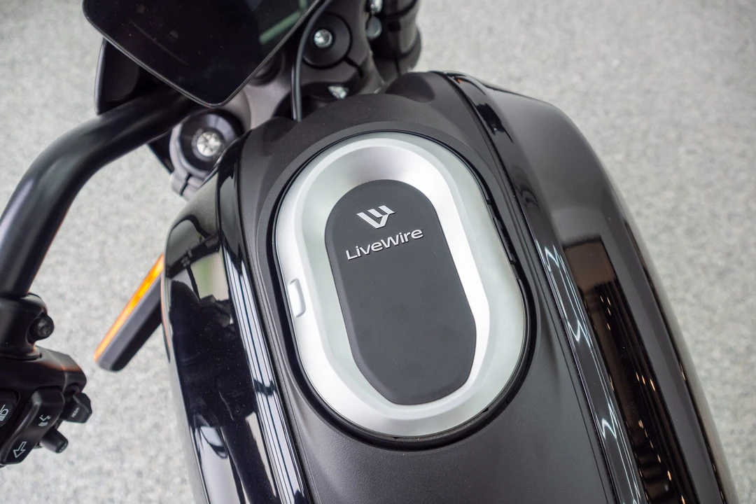 2021 Harley-Davidson - Image 25 of 31