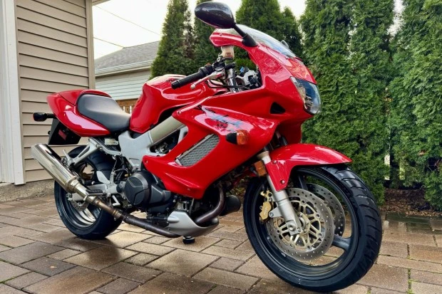 1998 Honda VF & VFR - Image 2 of 6
