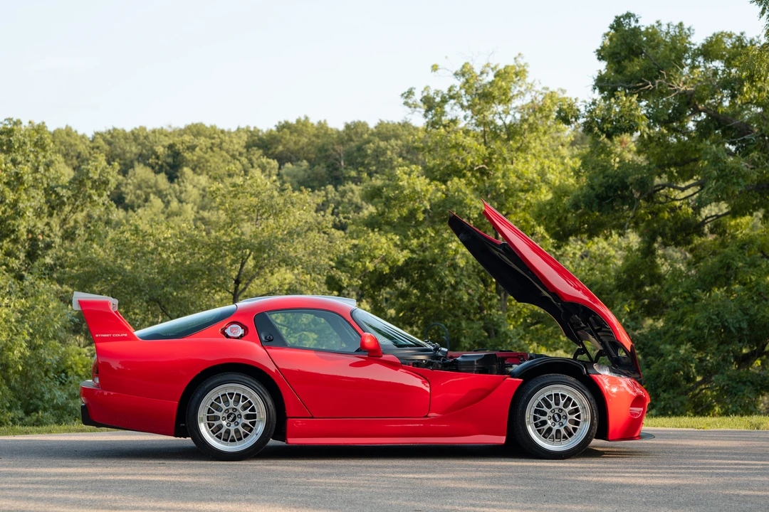 2001 Dodge Viper GTS 2nd Gen - Image 30 of 31