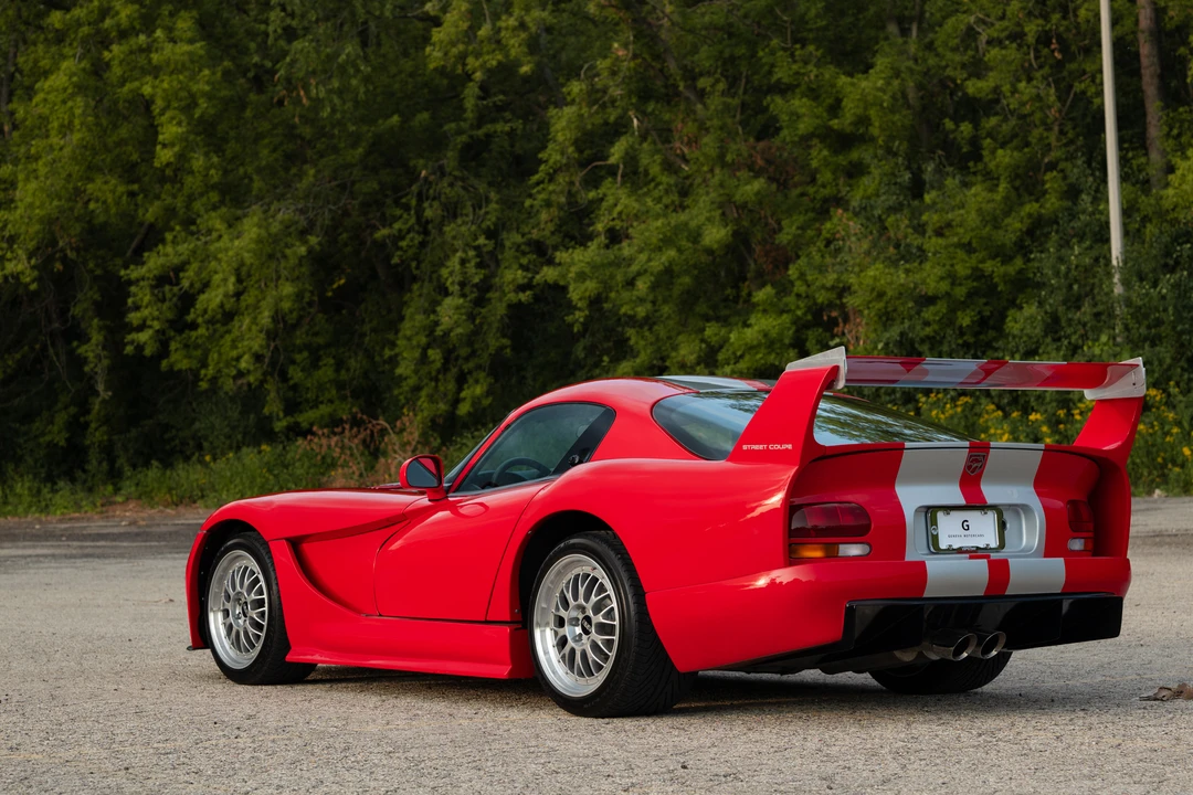 2001 Dodge Viper GTS 2nd Gen - Image 24 of 31