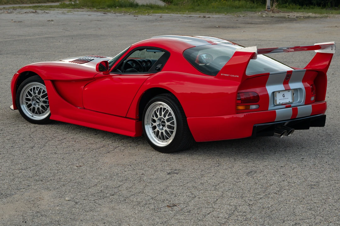 2001 Dodge Viper GTS 2nd Gen - Image 23 of 31