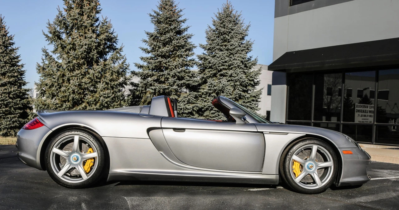 2005 Porsche Carrera GT - Image 22 of 31