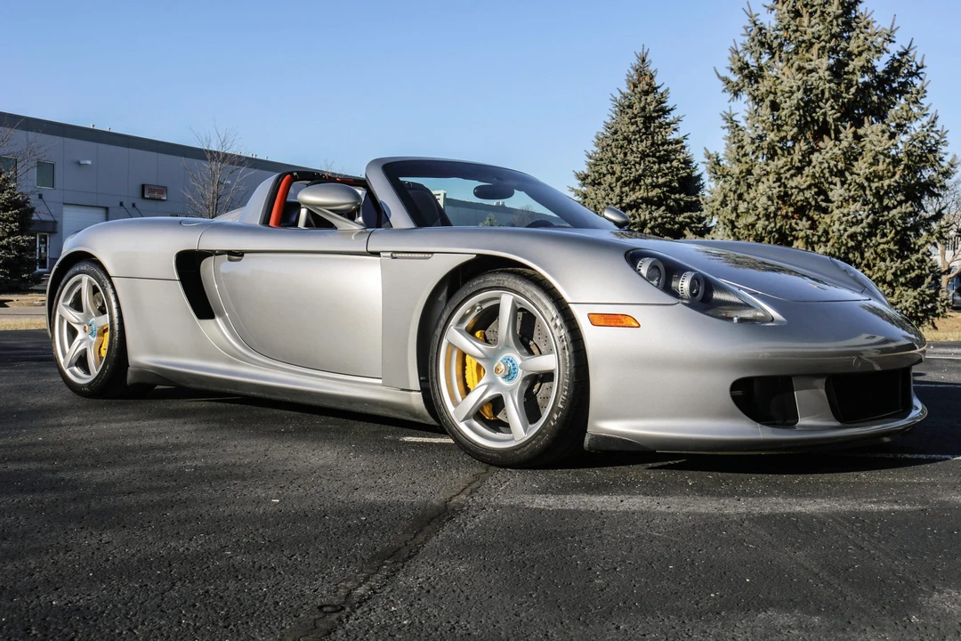 2005 Porsche Carrera GT - Image 23 of 31