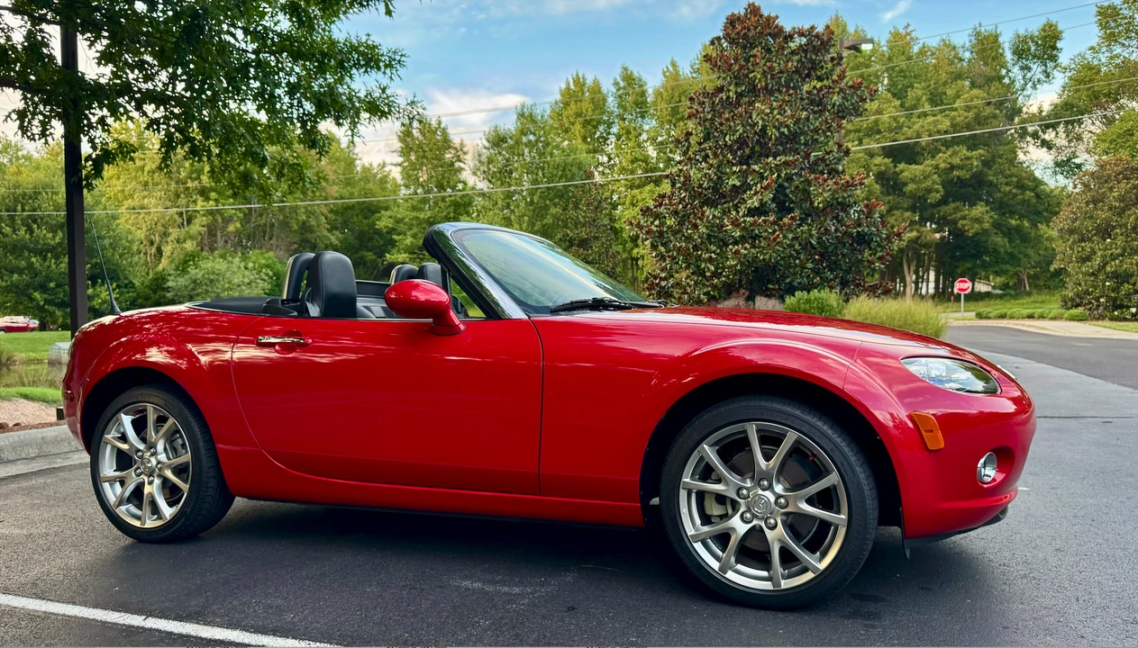 2006 Mazda NC MX-5 Miata - Image 8 of 31