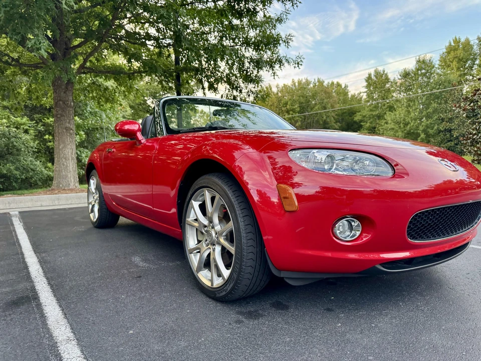 2006 Mazda NC MX-5 Miata - Image 5 of 31