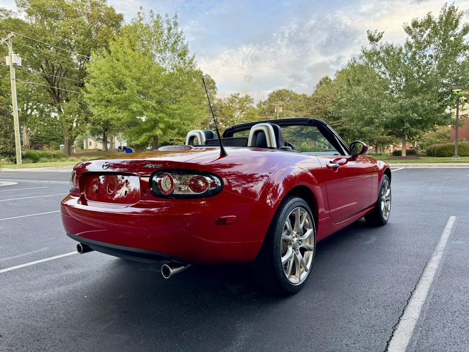 2006 Mazda NC MX-5 Miata - Image 15 of 31