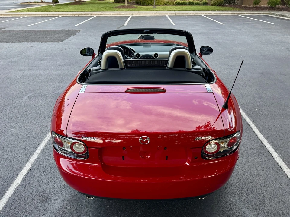 2006 Mazda NC MX-5 Miata - Image 16 of 31