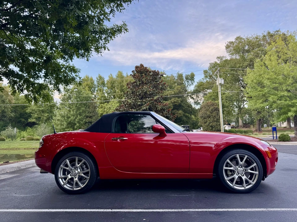 2006 Mazda NC MX-5 Miata - Image 30 of 31