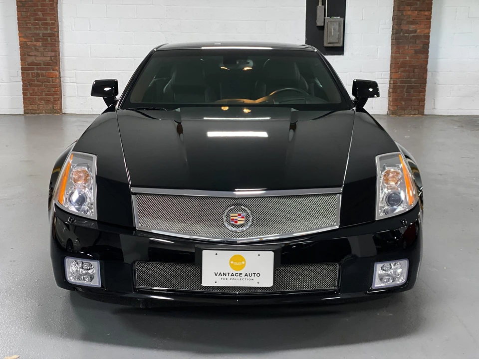 2007 Cadillac XLR-V - Image 13 of 31