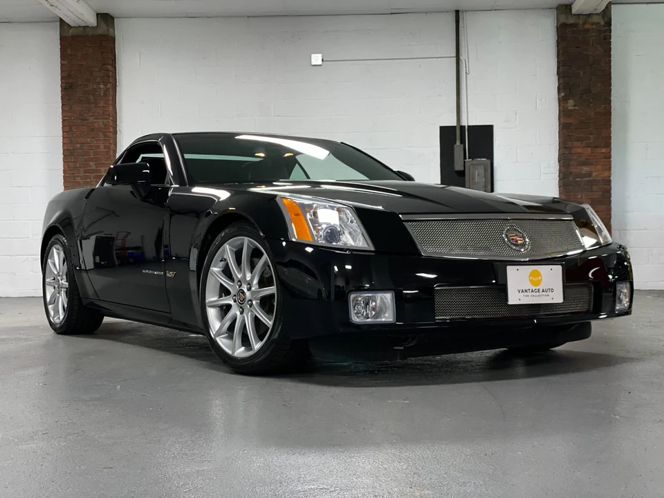 2007 Cadillac XLR-V - Image 10 of 31