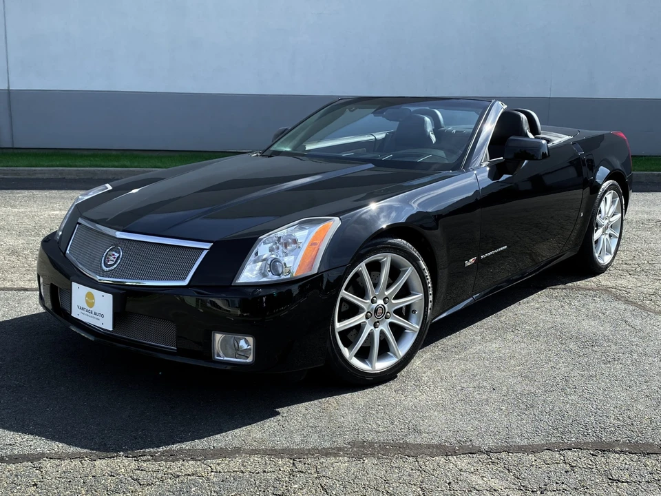 2007 Cadillac XLR-V - Image 17 of 31