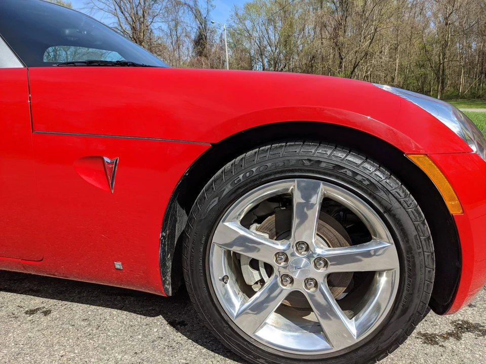 2007 Pontiac Solstice GXP - Image 27 of 31